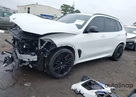 2026 BMW X5 M Competition z USA, uszkodzony, nr VIN 5YM13ET0XT9060668